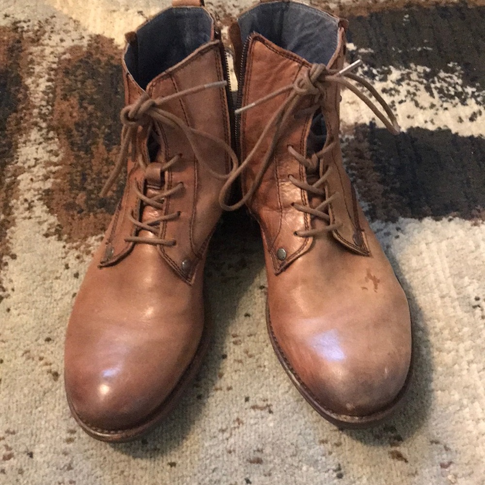 Leather boots